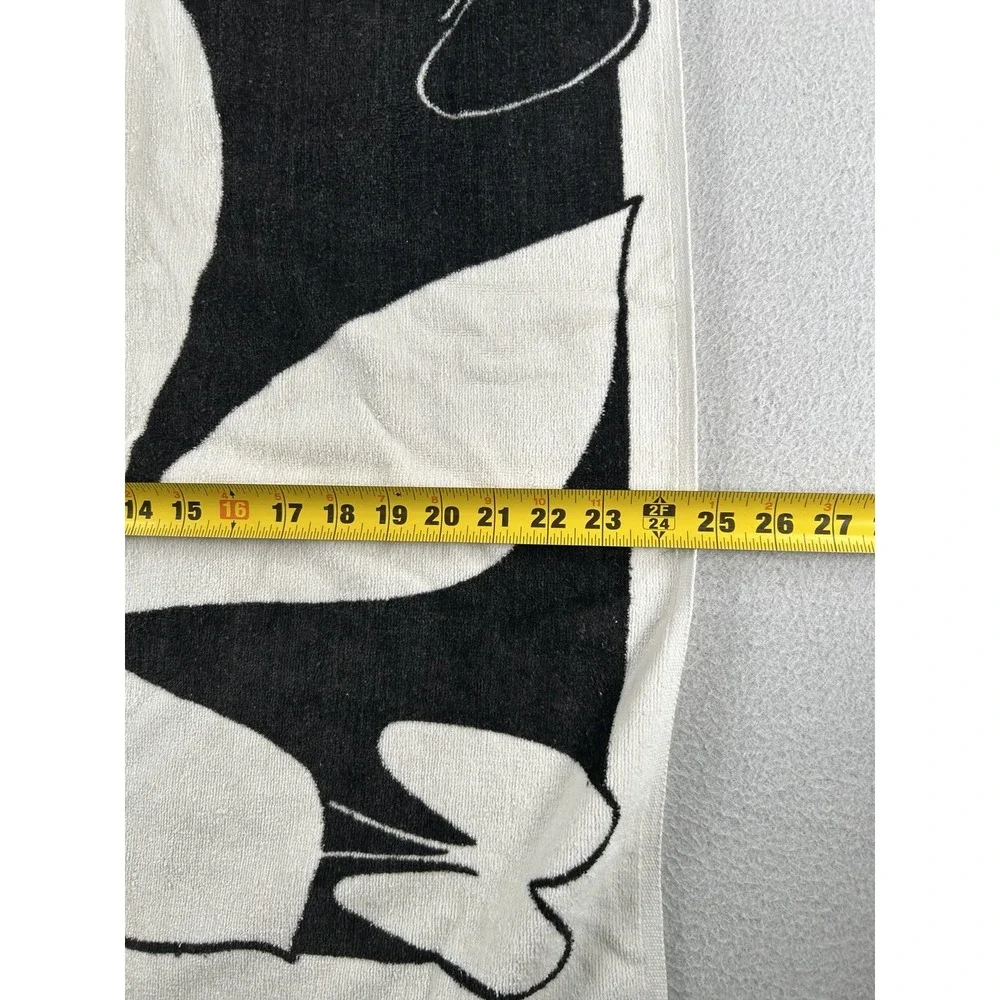 VTG VERA NEUMANN Black White Floral Butterfly Bath Towel Hand Towel Set RARE